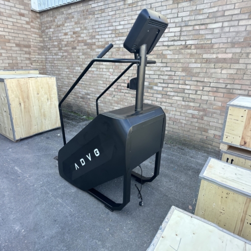 ADVG StepMaster 1.0 rear three-quarter view showing the side panel and console back